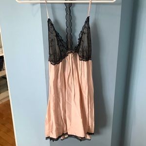 Black and blush nighty, size L